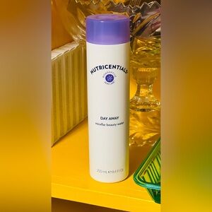 Nutrientcials Day Away Micellar Beauty Water - Purple Cap